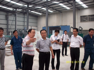 2012.7.12日李國(guó)忠教授到我公司參觀考察、指導(dǎo)工作