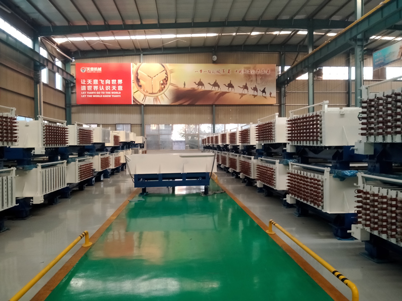 江西輕質(zhì)隔墻板機設(shè)備介紹，墻板機廠家